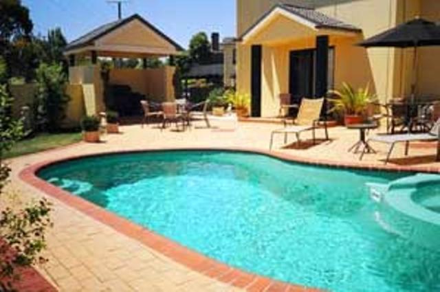Hopkins House Motel & Apartments Warrnambool Ngoại thất bức ảnh